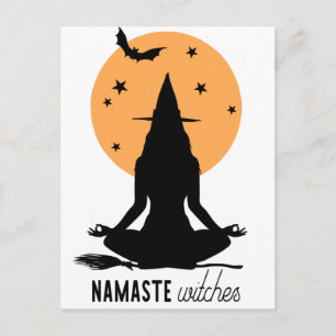 Carte Postale Témoins de yoga d'Halloween contemporain