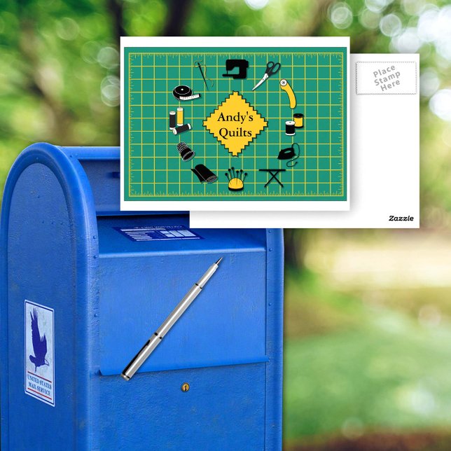 Carte Postale Temps de courtepointe Personnalisez le Étiquette (Mail a postcard announcement or invitation for your quilting business or event!)