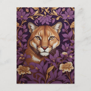 Carte Postale Tête de couguar parmi un feuillage et des fleurs d