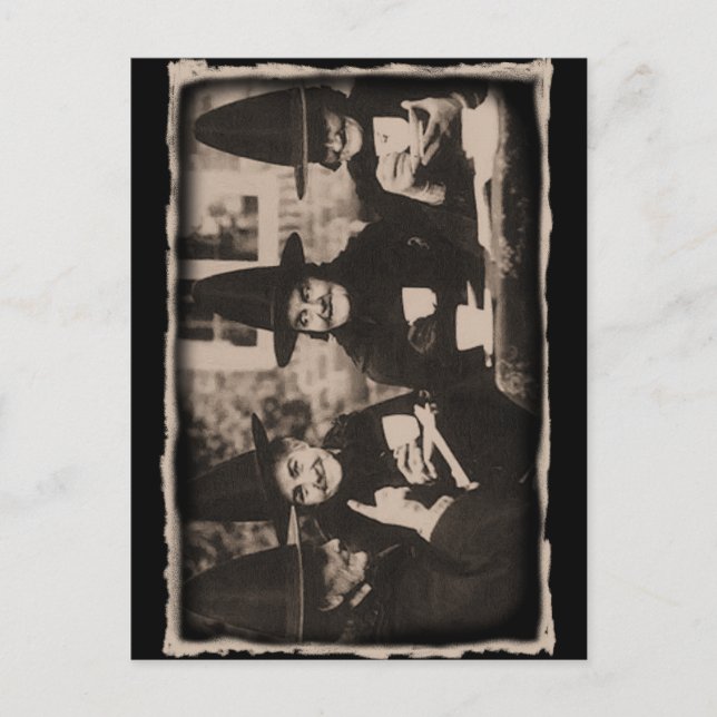 Carte Postale Thé Party des Sorcières – vieux noir/blanc (Devant)