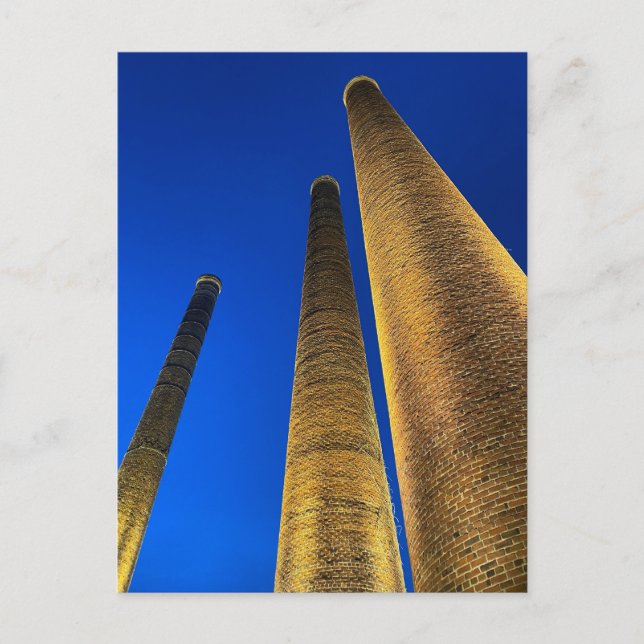 Carte Postale "The Stacks" à Revolution Mill, Greensboro NC USA (Devant)