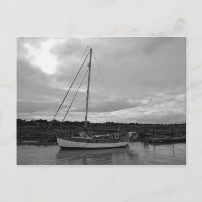 Carte Postale Thruppence Yacht (Devant)