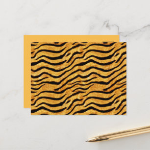 Carte Postale Tigre doré sauvage rayures ondulées aspect fourrur