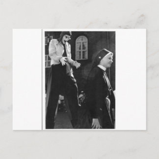 Carte Postale Tirage classique de nonne