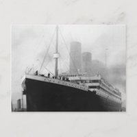 Titanic in dock in Southampton