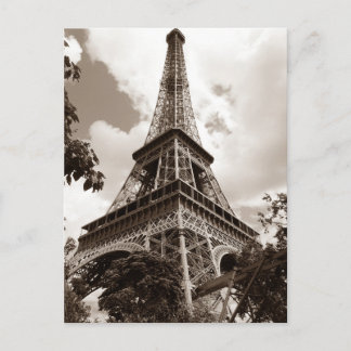Carte Postale Tour Eiffel sépia Romance Paris Europe