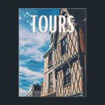 Carte Postale Tours Photo Vintage<br><div class="desc">Tours est une ville située dans l'Ouest de la France, sur les rives de la Loire et du Cher, dans le département d'Indre-et-Loire, dont elle est le chef-lieu, en région Centre-Val de Loire. La commune est le chef-lieu de la métropole Tours Val de Loire et constitutive, avec son intercommunalité, de...</div>