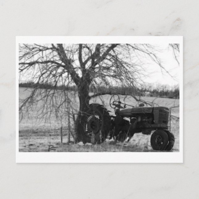 Carte Postale Tracteur à la retraite (Devant)