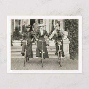 Carte Postale Trois femmes à vélo, début des années 1900 (photo 