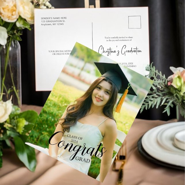 Carte Postale Typographie de script moderne Photo Graduation Car (Share your success with sophistication!)
