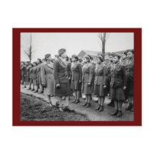 Un bureau américain en Afrique inspecte les troupe