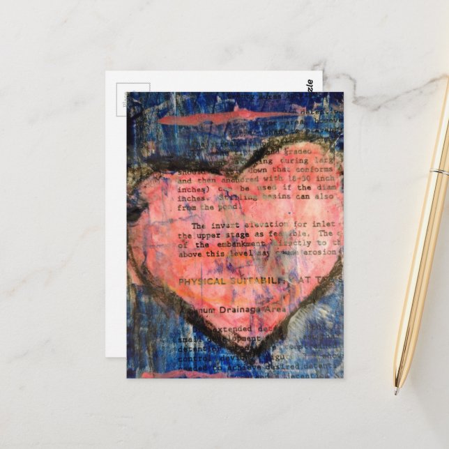 Carte Postale Un collage en techniques mixtes avec un cœur rose  (Devant/Arrière en situation)