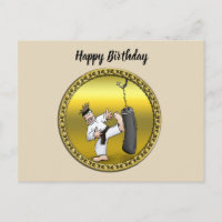 Un homme de karaté de ceinture noire qui donne un