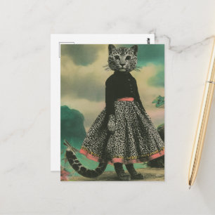 Carte Postale Un magnifique gros chat dans une robe à motif gros