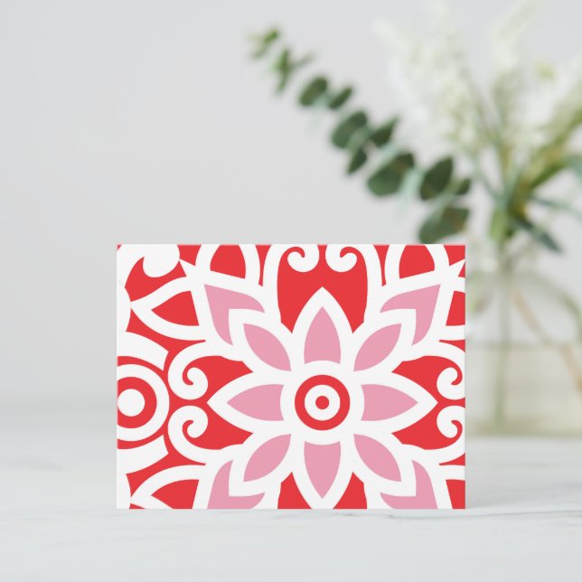Carte Postale un motif rouge et blanc avec une fleur (Debout devant)