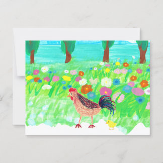 Carte Postale Un poulet et un bébé poussin marchant dans le jard