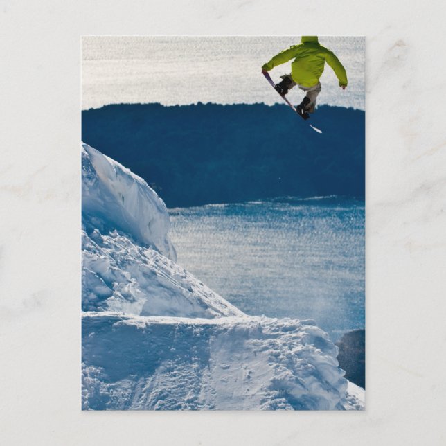 Carte Postale Un snowboarder saut (Devant)