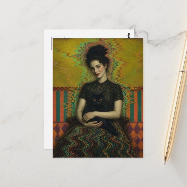 Carte Postale Une dame avec un chat noir Glitch Art (Devant/Arrière en situation)