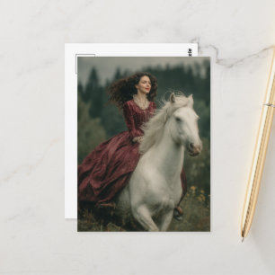 Carte Postale Une femme faisant du cheval gris en robe