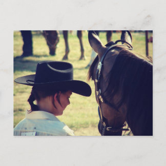 Carte Postale Une fille et son cheval