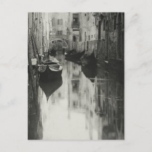 Carte Postale Une reproduction d'art restaurée d'un canal véniti