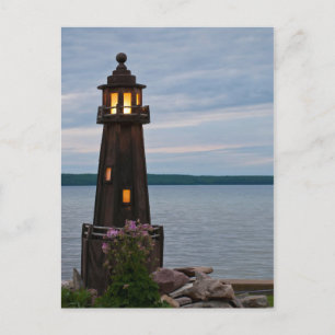 Carte Postale USA, Michigan. Yard Decoration Lighthouse