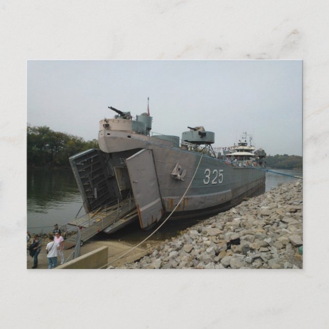 Carte Postale USS LST 325 amarré à Clarksville Tennessee (Devant)