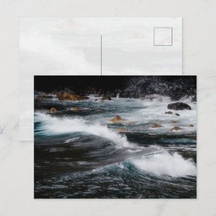 Carte Postale Vagues de l'océan lunatiques, photo d'art