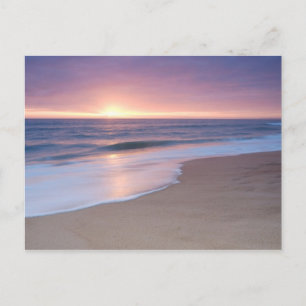 Carte postale : Vagues de plage de calme. Algarve 