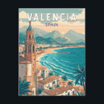 Carte Postale Valencia Espagne Illustration Voyage Art Vintage<br><div class="desc">Conception de déplacement vectoriel rétro Valencia. De la Cité futuriste des Arts et des Sciences aux rues animées de la Vieille Ville,  Valence offre un mélange passionnant de culture,  de cuisine et de beauté balnéaire.</div>