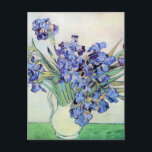 Carte Postale Vase Still Life avec Irises par Vincent van Gogh<br><div class="desc">Still Life : Vase with Irises de Vincent van Gogh est un post impressionnisme d'art vintage encore vie de peinture de nature florale. Un bouquet de fleurs d'iris barbu lavande d'un jardin de printemps. Le vase est en forme de lanceur et plein d'amour et de romance fleurit violet. À propos...</div>