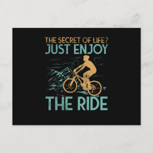 Carte Postale Vélo tout terrain cycliste sur montagne