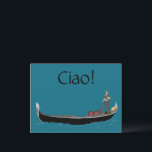 Carte Postale Venise, Italie Gondola et Gondolier Turquoise Blue<br><div class="desc">Envoyez un bonjour convivial avec une touche italienne ! Cette carte postale mignonne présente une illustration d'un gondolier et d'une gondole placés contre un arrière - plan bleu turquoise. Le message "Ciao !" (Bonjour en italien) sur le devant peut être personnalisé avec votre propre texte.</div>