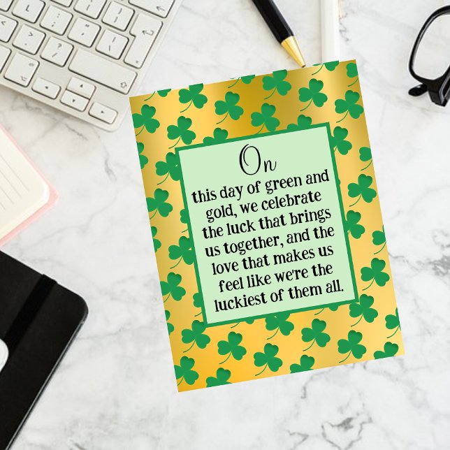 Carte postale verte et dorée de la Saint-Patrick (Créateur téléchargé)