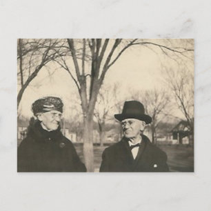 Carte Postale vieille dame et vieux