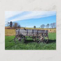Vieille ferme Wagon in Hay Field