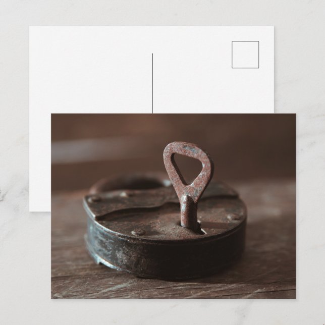 Carte Postale Vieux cadenas rouillé (Devant / Derrière)