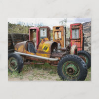 Carte postale Vieux Car et Pompes à gaz