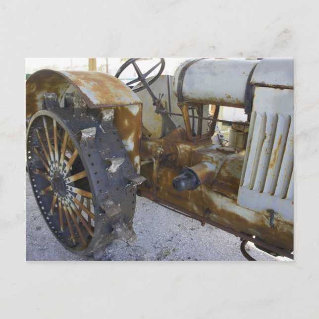 Carte Postale Vieux tracteur (Devant)