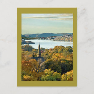 Carte Postale Ville sur la rivière