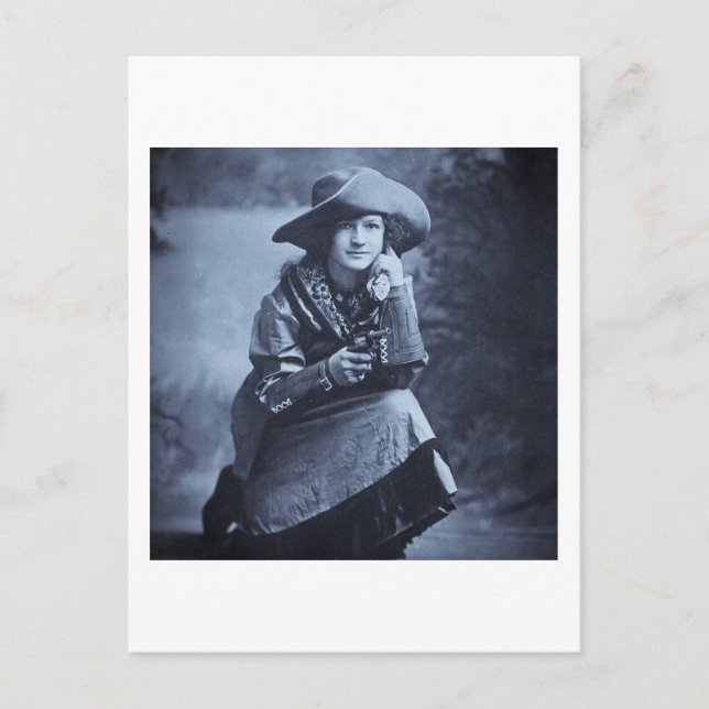 Carte Postale Vintage Cowgirl et son six tireur (Devant)