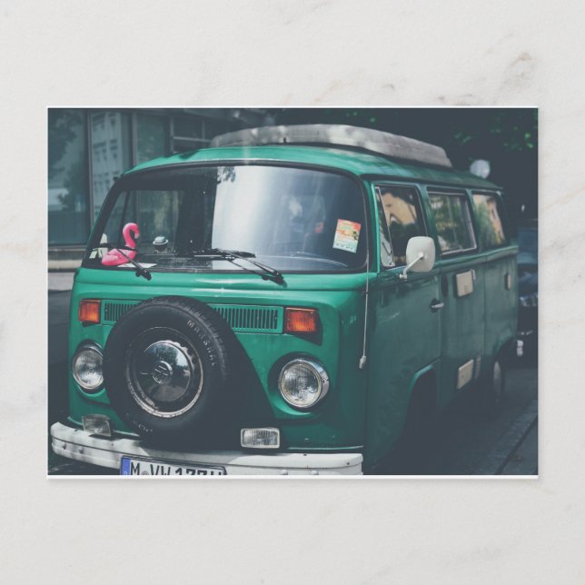 CARTE POSTALE VINTAGE GREEN VAN POSTCARD (Devant)