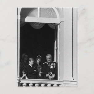 Carte Postale Vintage Monaco princière famille dans le balcon du
