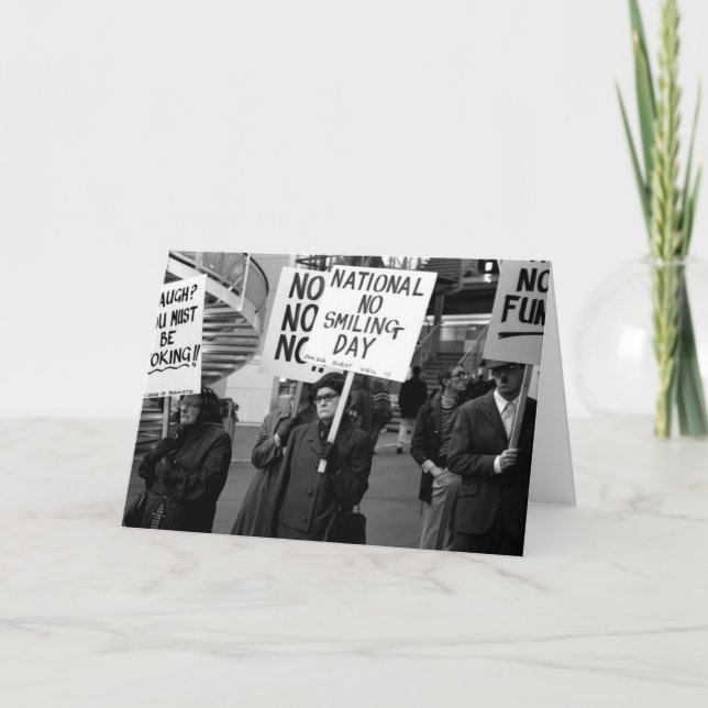 Carte postale vintage National No Smiling Day (Devant)