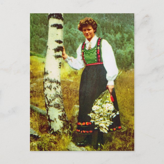 Carte Postale Vintage Norway, Lady with flowers (Devant)