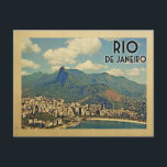 Carte Postale Vintage voyage Brésil de Rio de Janeiro<br><div class="desc">Design de Rio de Janeiro Brésil en style Vintage voyage avec vue sur le Christ Rédempteur sur la montagne Corcovado du Pain de Sucre.</div>