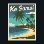 Carte Postale Vintage voyage Koh Samui Thaïlande Retro Graphisme<br><div class="desc">Entrez dans le paradis tropical de Koh Samui avec ce design d'inspiration voyage vintage. Reflétant les plages sereines et les jungles luxuriantes de l'île,  ce design capte l'essence du charme intemporel de Koh Samui dans une esthétique rétro qui rappelle les affiches de voyage classiques.</div>