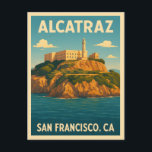 Carte Postale Vintage voyage rétro Alcatraz Island San Francisco<br><div class="desc">Découvrez la mystique de la baie de San Francisco avec cette carte postale d'inspiration voyage vintage représentant l'île d'Alcatraz. Avec des couleurs rétro et un style intemporel,  cette pièce donne vie à l'emblématique et à son passé légendaire.</div>