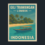 Carte Postale Vintage voyage rétro Gili Trawangan Indonésie<br><div class="desc">Déposez-vous dans le paradis des îles avec cette carte postale d'inspiration voyage vintage avec Gili Trawangan. Avec ses tons rétro et son charme tropical, il capture les ambiances décontractées et les eaux turquoise de l'évasion préférée de l'Indonésie. Idéal pour les amateurs de plage et les promeneurs qui courent ce rêve...</div>