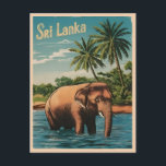 Carte Postale Vintage voyage Sri Lanka Ceylon Retro Pittoresque<br><div class="desc">Découvrez la magie du Sri Lanka et célébrez son héritage durable avec ce design rétro enchanteur inspiré des voyages. Abondant de nostalgie et de charme vintage,  ce design rend hommage à l'île en forme de larme,  connue pour ses paysages luxuriants,  ses ruines antiques et sa culture vivante.</div>